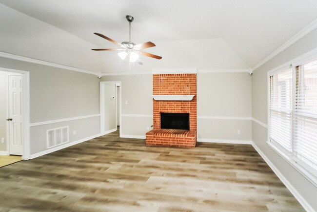 Photo - 7924 Tankard Dr