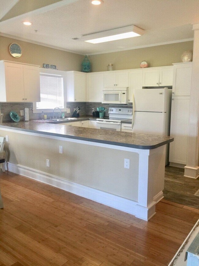 Photo - 3947 Gladiola Ct