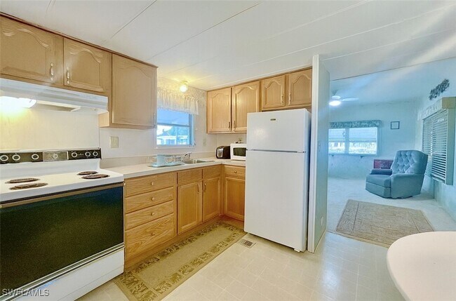 Photo - 112 Cape Sable Dr