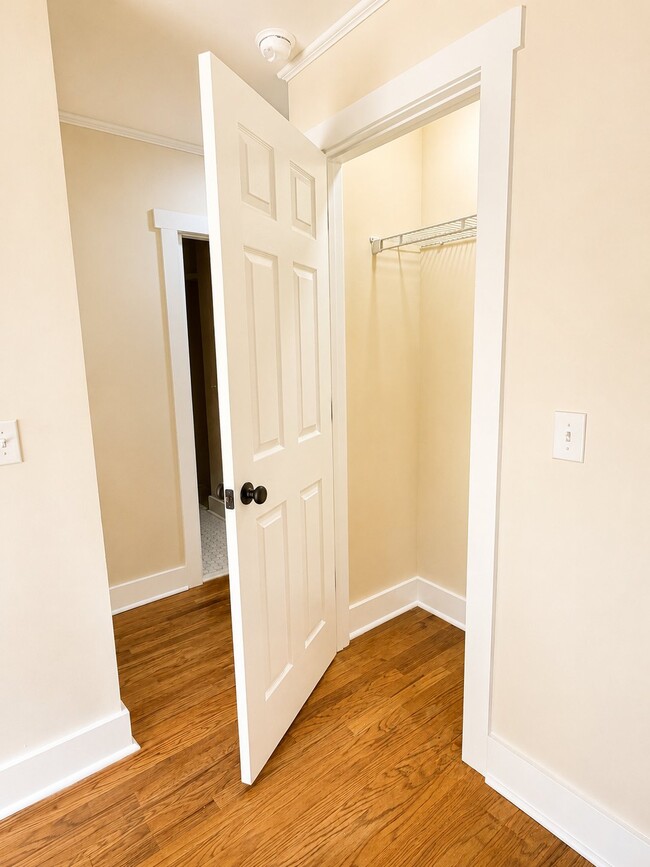 Photo - 1105 Francis Marion Dr