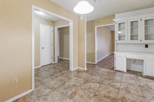 Photo - 11040 N Eagle Ln