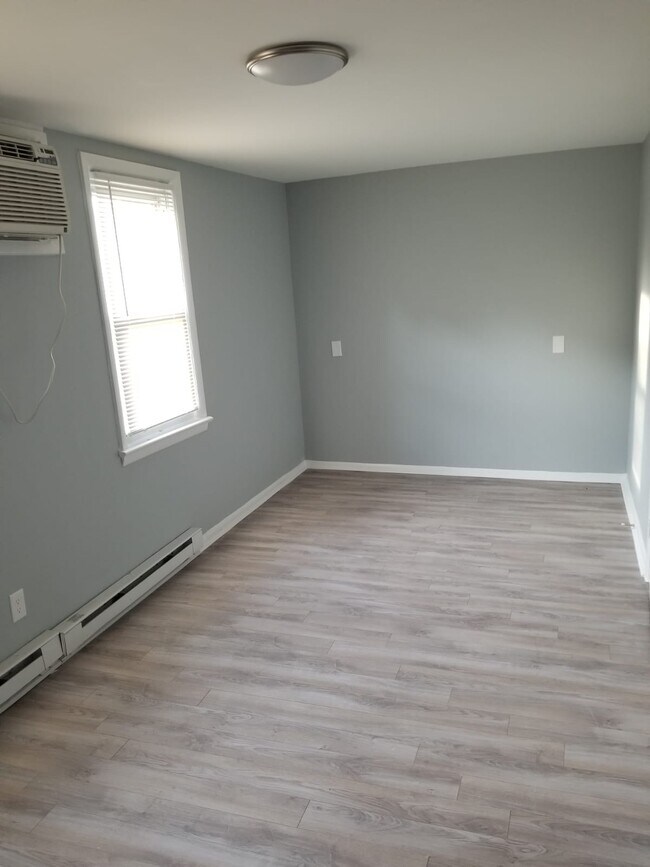 Photo - 532 Miller Ave