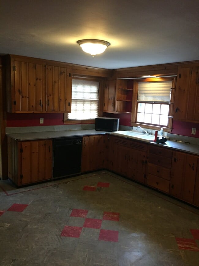 Photo - 20 Harkins St