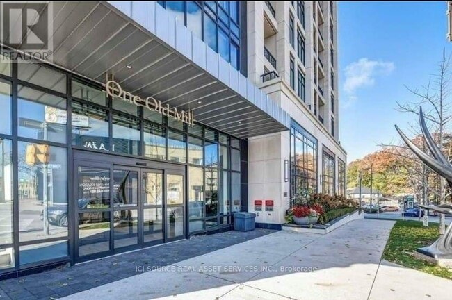 Photo - 1 Old Mill Dr Unité 520