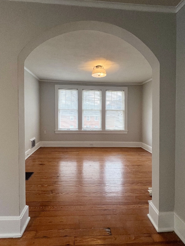 Photo - 458 E Maxwell St Unit 2