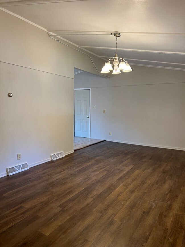 Stettin Duplex Apartment Unit 4517 Wausau, WI