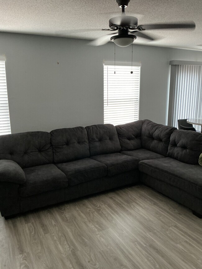 Photo - Room in House on Browns Mill Trail