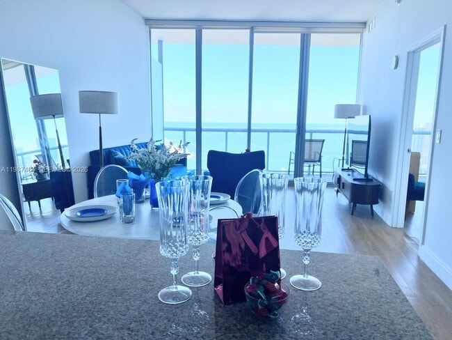 Photo - 888 Biscayne Blvd Unit 4807