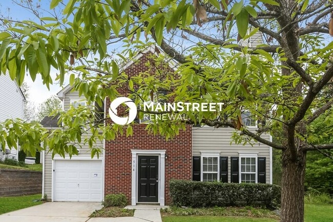 Photo - 4 Bedroom Pet-Friendly Home in CHARLOTTE, NC with Main Street Renewal