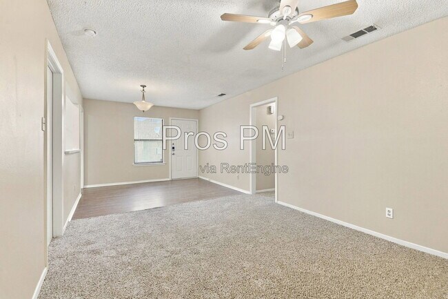329 Casie Ct