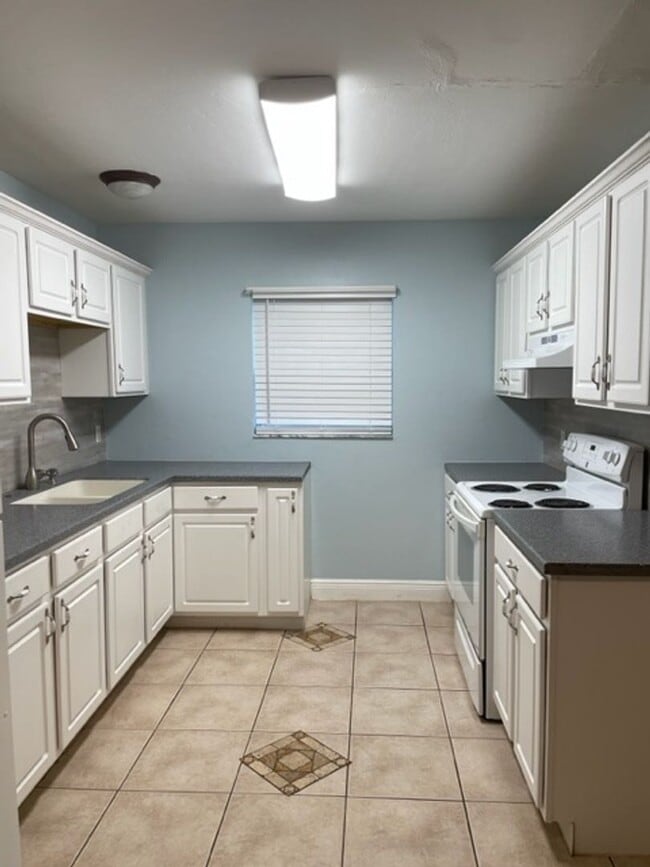 Photo - 2/1 Home in Downtown St. Cloud.