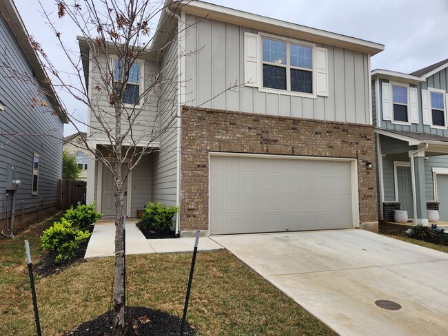 Building Photo - CYPRESS TRAILS OFF PRUE RD - 4-bedroom rental home!