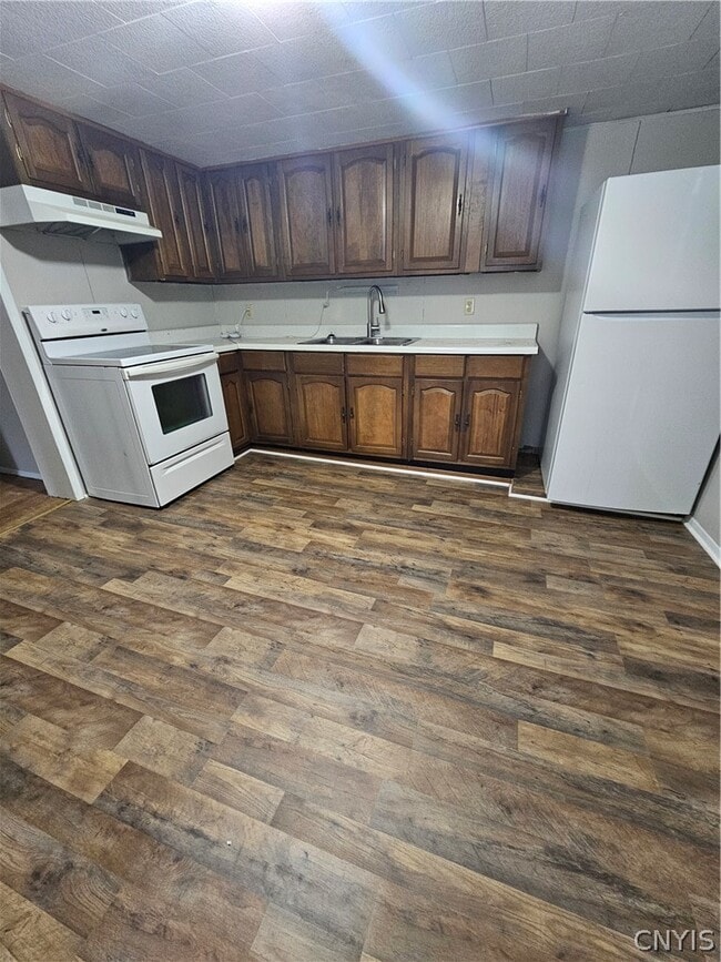 Photo - 615 Leray St