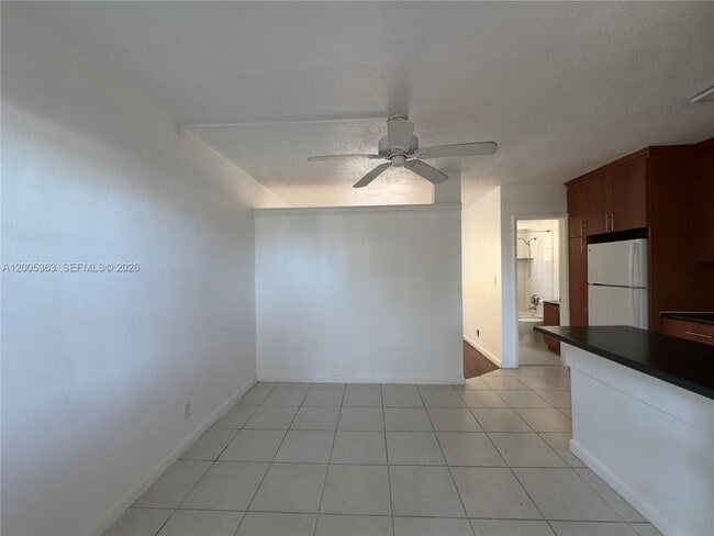 Photo - 4051 N Diexe Hwy Unit 10