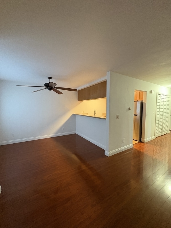 Photo - 297 Enterprise Dr