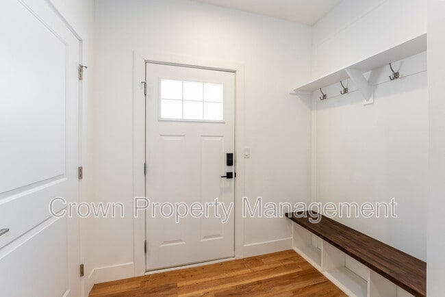 Photo - 28 Glacier Rnch Wy