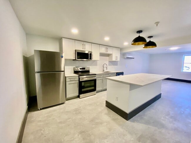 Building Photo - Sears Lofts