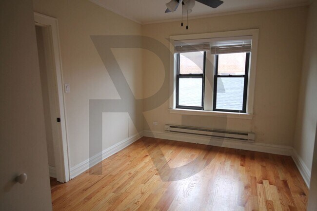 Photo - 4737 N Hermitage Ave Unit 403