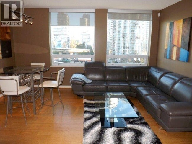 Photo - 638 Beach Crescent Unité 906