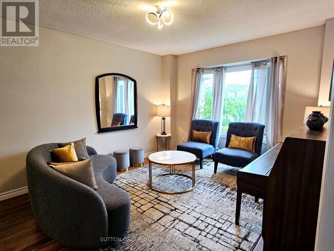 Photo - 185 Blackfoot Trail