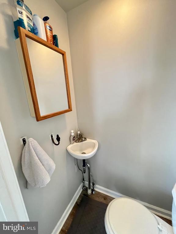 Photo - 125 Maple St