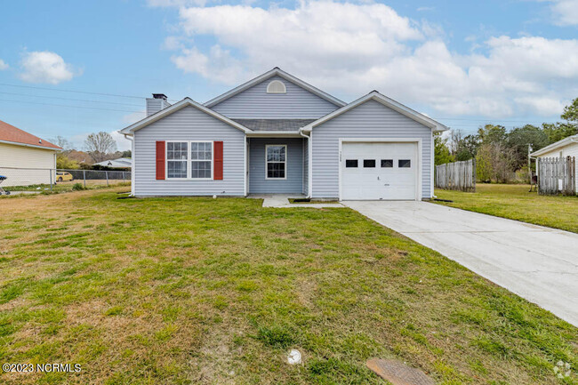 Building Photo - 1309 Navarro Loop Rental