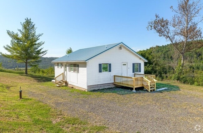 Building Photo - 20 Mutton Hill Rd Rental