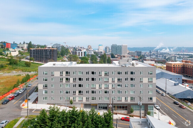 Downtown Tacoma Views - Jefferson Yards Apartments