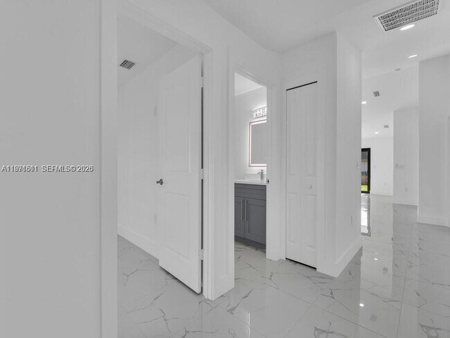 Photo - 5119 24th St SW Unit .