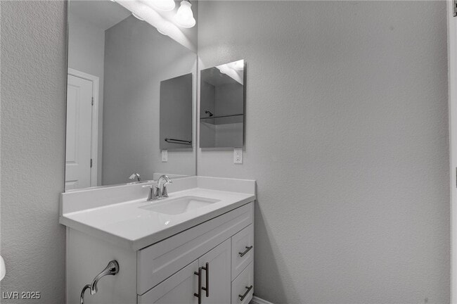 Photo - 1040 Via Panfilo Ave