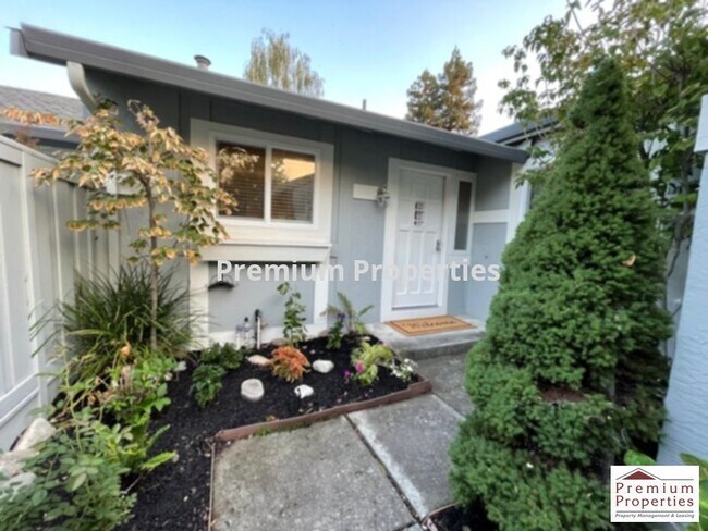 Photo - 1904 Apollo Ct