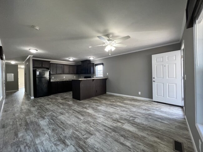 Photo - 126 E Sourwood Dr