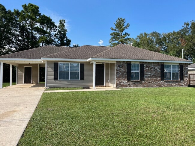 Building Photo - 16361 Blossom Ln Rental