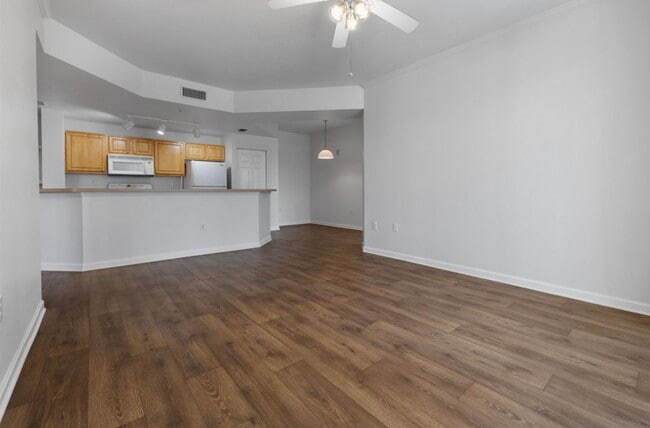 Building Photo - 405 S Villa San Marco Dr Unit 303 Rental