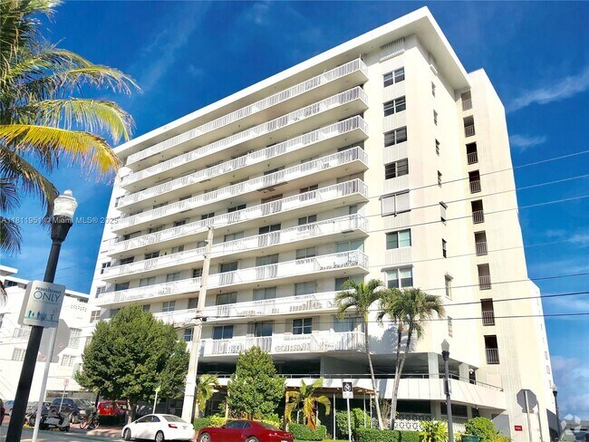 Building Photo - 401 Ocean Dr Unit 1001 Rental