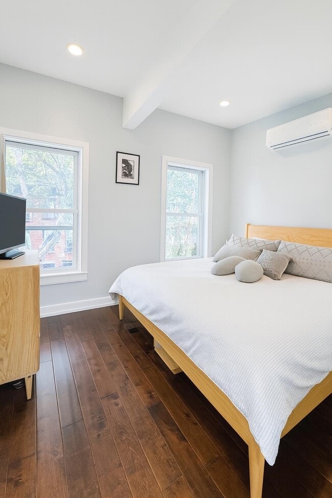 Photo - 249 4th St Unit 2