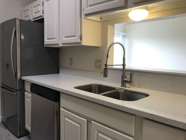 Photo - Great Location 2/2 BACKS TO NORTHEN WALNUT CREEK TRAIL Unit 267