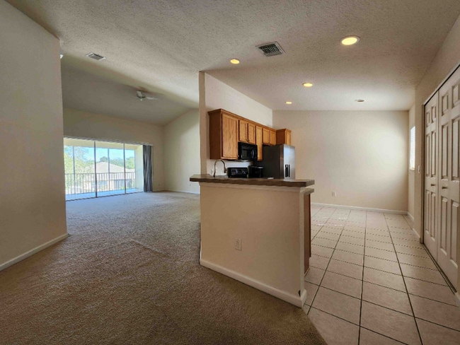 Photo - 4560 SW 52nd Cir Unit 108