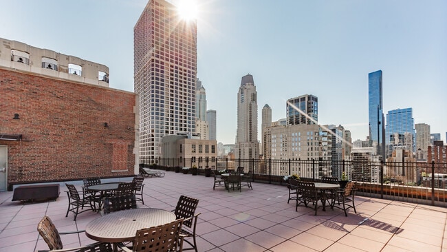 Photo - 1100 N Dearborn St Unit 1609