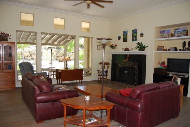 Photo - Single Level Home in Mountaingate