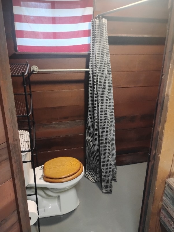 Photo - 807 E 14 Mile Rd