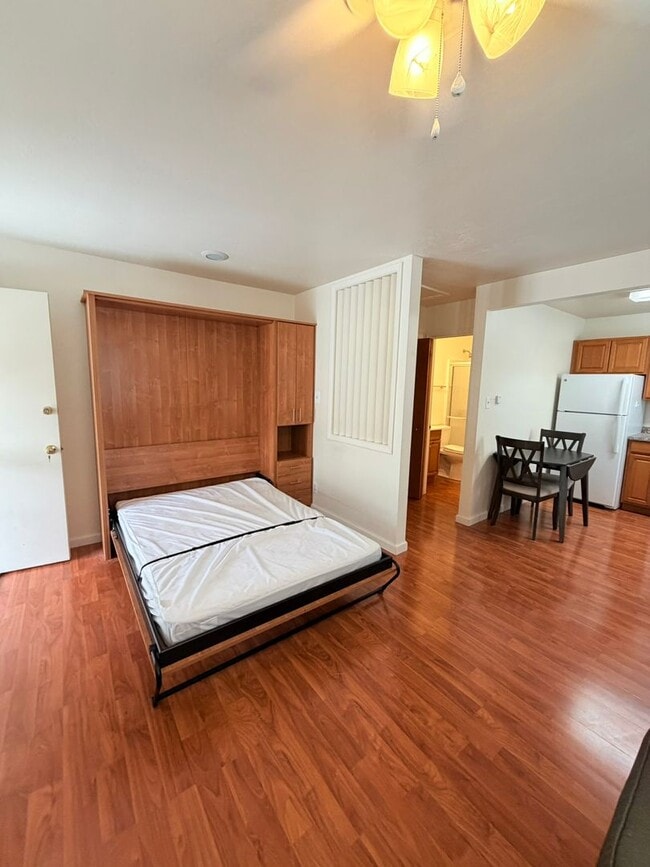 Photo - Furnished Studio Apartment in Midtown