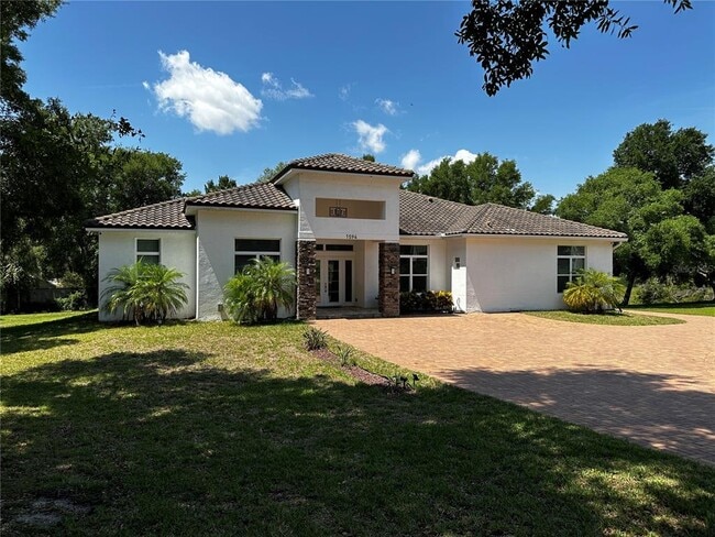 Photo - 1594 Rebecca Pl