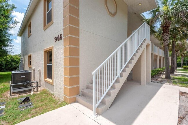 Photo - 946 15th St Unit 202