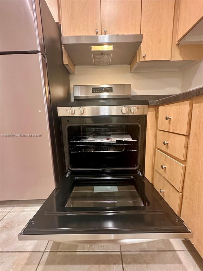 Photo - 2935 NE 163rd St Condo Unit 3P