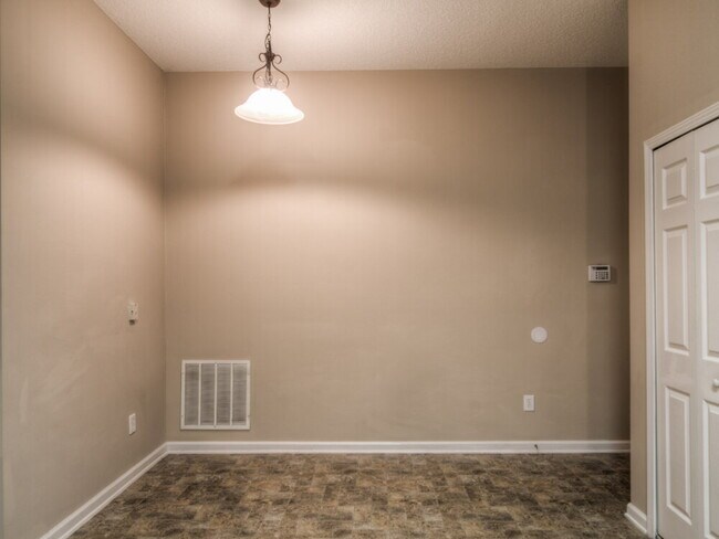 Photo - 13904 Fish Eagle Dr E