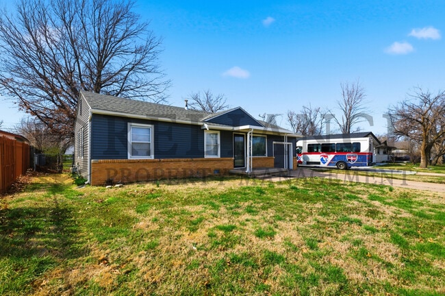 Photo - 3419 S Glenn Ave