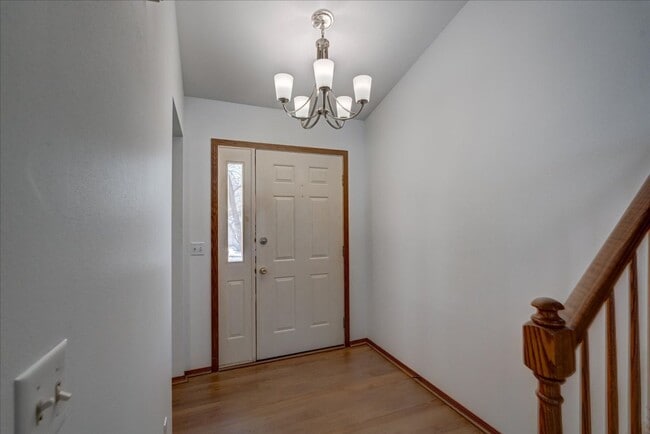 Photo - 2806 Wentworth Dr