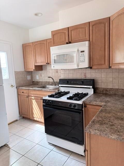 Photo - 85 Laidlaw Ave Unit 1