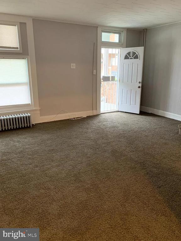 Building Photo - 3157 Elmora Ave Rental